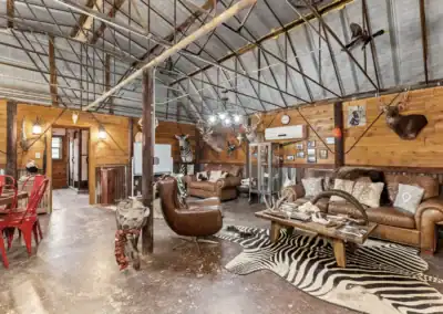 H&H Exotics - Lometa, Texas