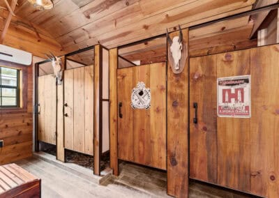 H&H Exotics - Lometa, Texas