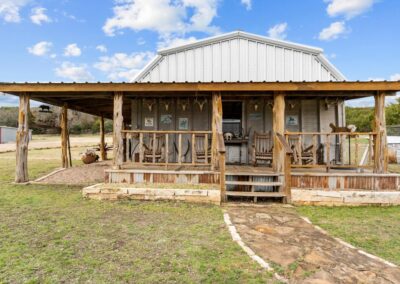 H&H Exotics - Lometa, Texas